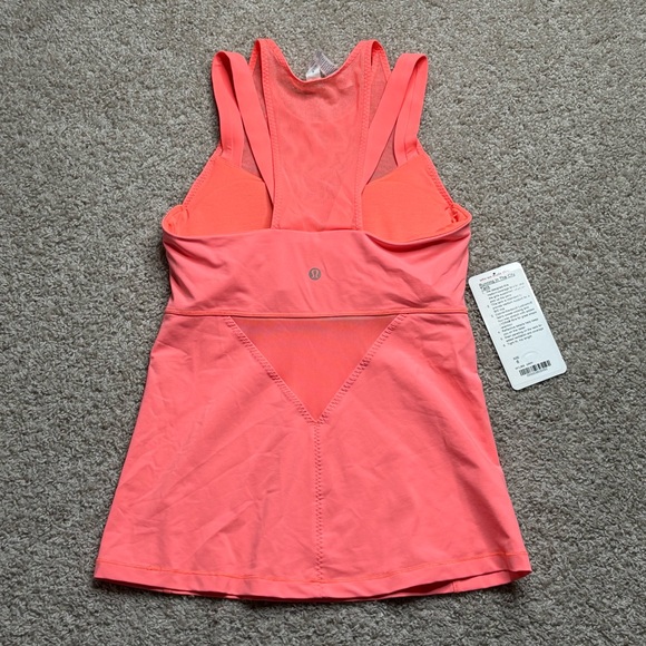Lululemon Running In The City Tank - Picture 2 of 6